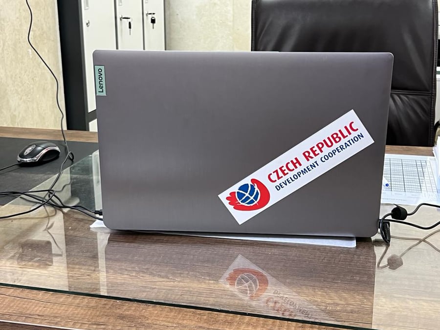 Poskytování školních prostředků a zlepšení sanitační a hygienické situace ve škole Rovia