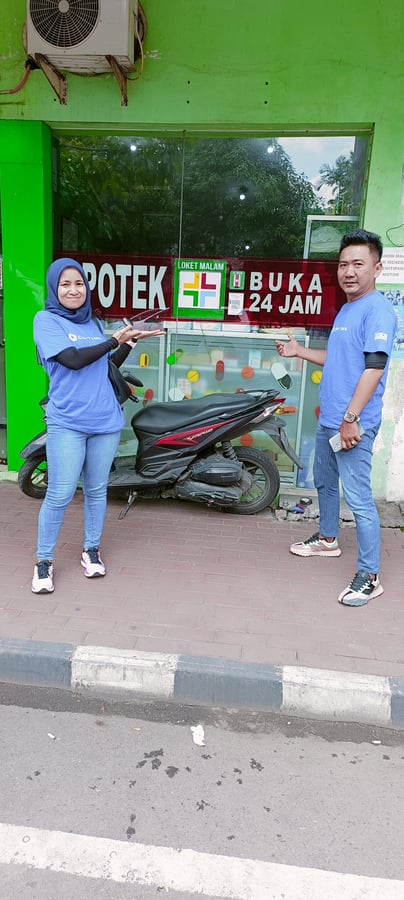 Apotek 24 jam