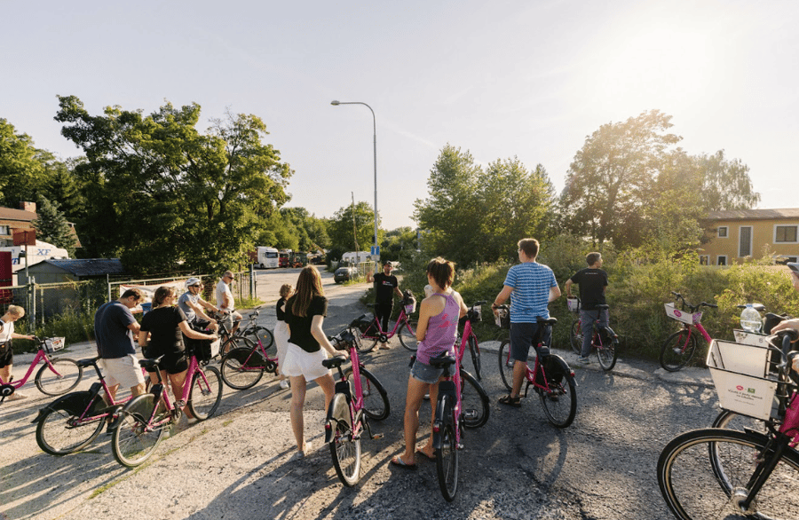 CAMP Tour: Na kole za pražskou cyklokulturou