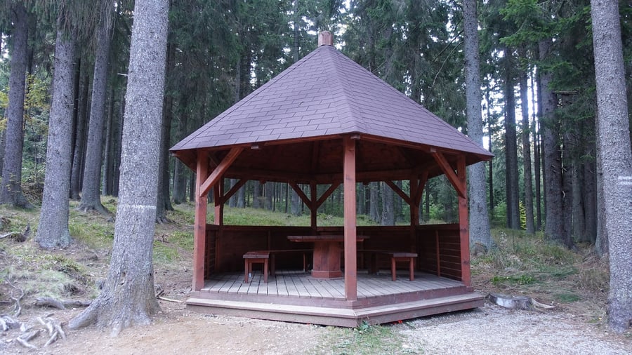 Přístřešek Na Křížkách