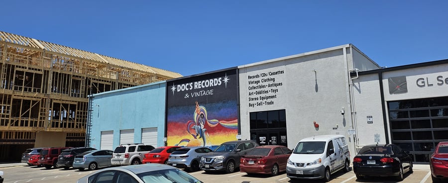 Doc's Records & Vintage