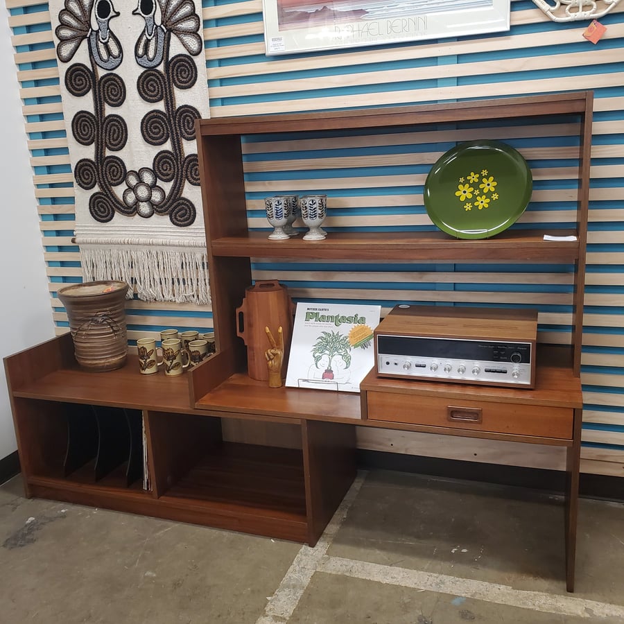 Kicksville Vinyl & Vintage