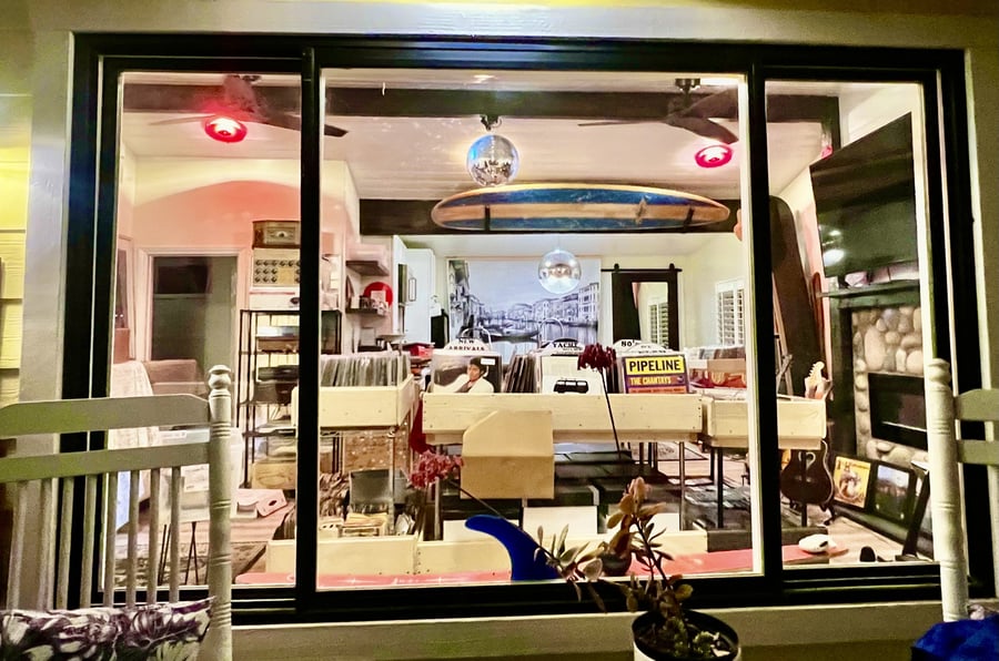 Love Bus Records - The Vinyl Destination