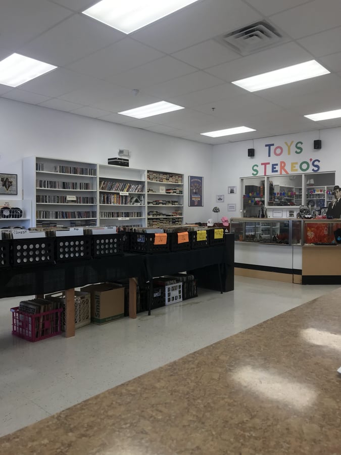 Groovy's Records & More