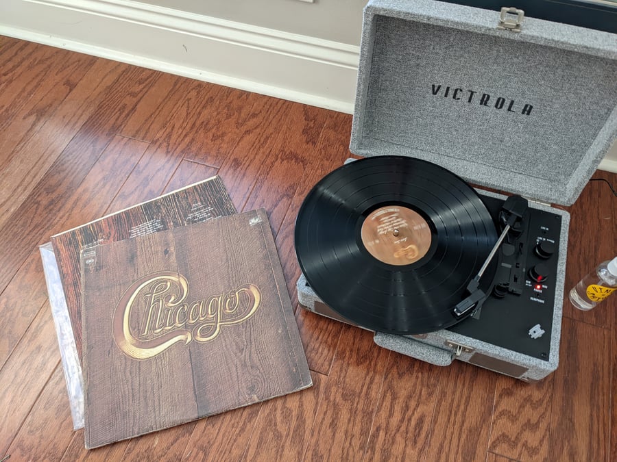 Vinyl Junkie Record Lounge