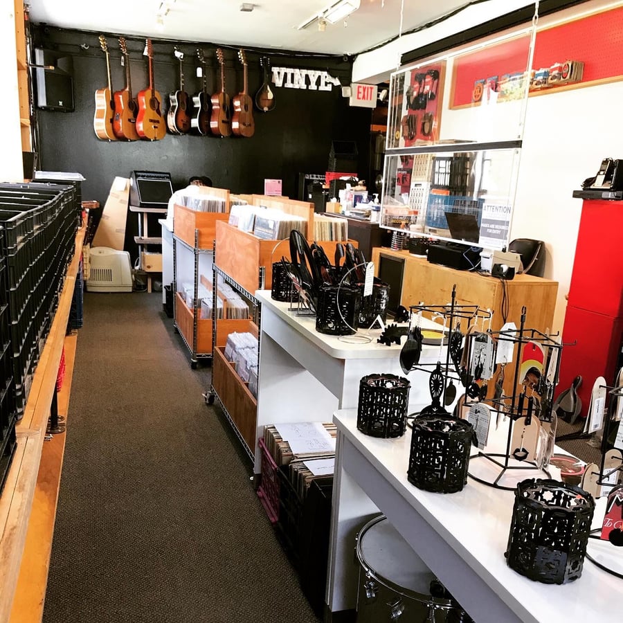 Woodstock Music Shop ()