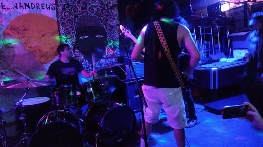 Uncle Lou’s Entertainment Hall