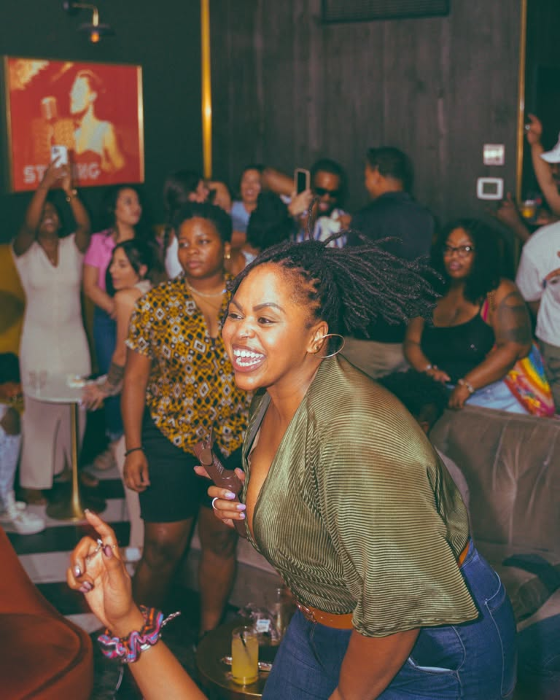 Late Night R&B Lounge: Thursday Nights at Nostalgia