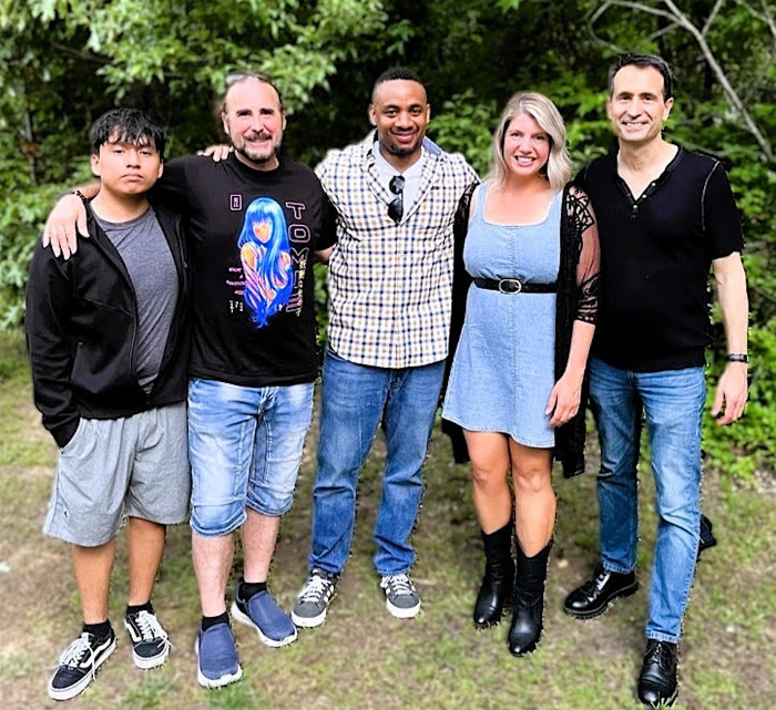 Live Music! Verona's Court