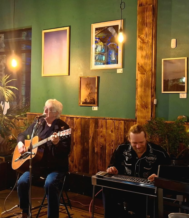 Live Music- Pesky Varmints