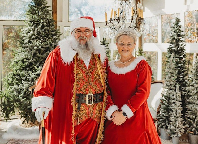 Oklahoma Opry: Country Christmas Show