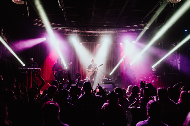 Sarah's Place: A Zach Bryan & Noah Kahan Tribute