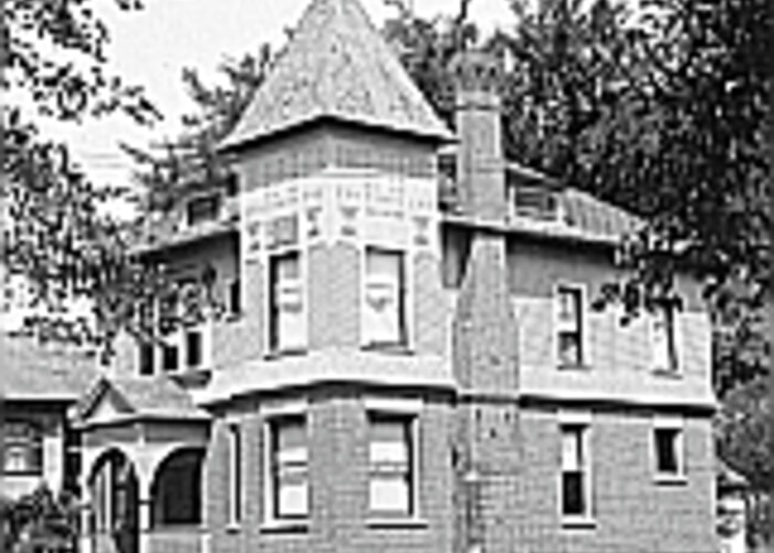 Early American Christmas Celebration in Hartford Village