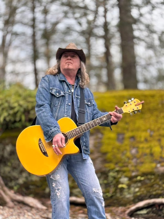 Livio Gravini Acoustic @ Antimony Brewing