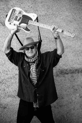 Joe King Carrasco " The King of Tex Mex" Live in Concert!