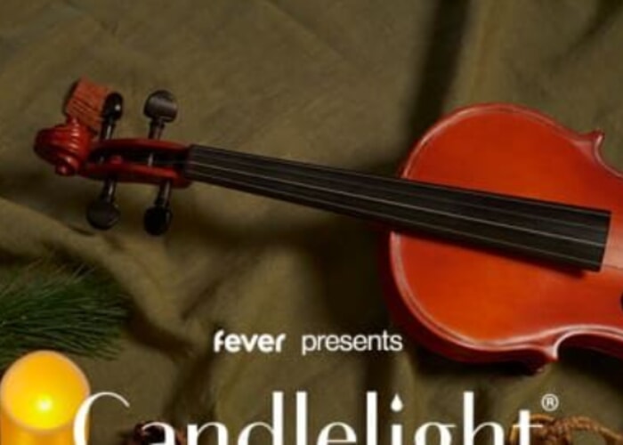Candlelight: Christmas Carols on Strings