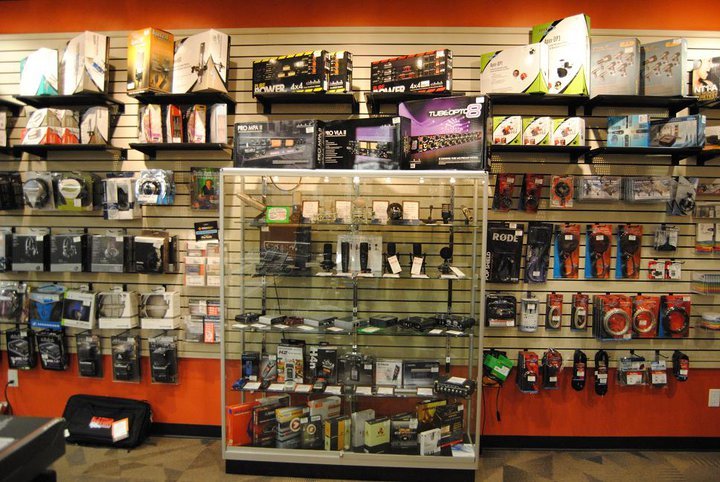 Long & McQuade Musical Instruments