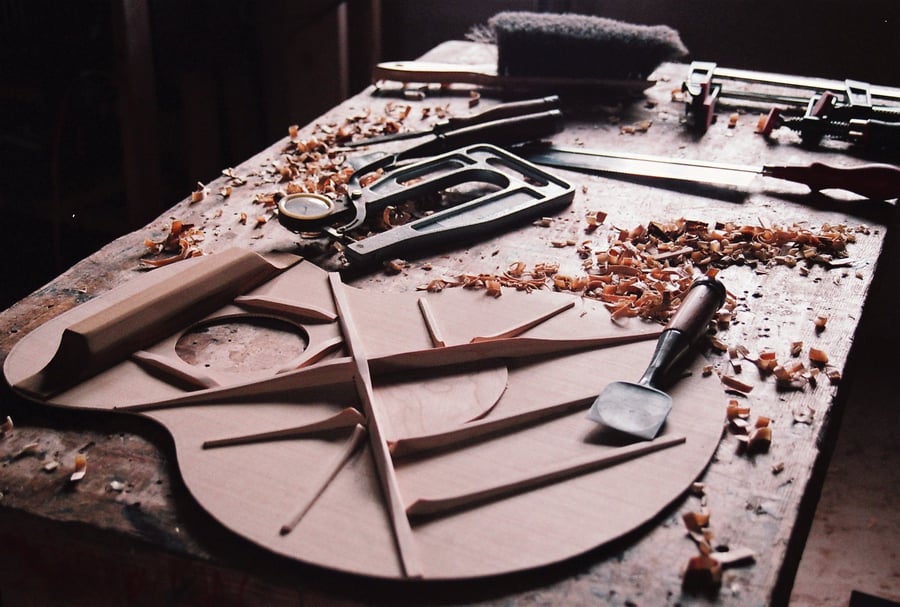 Nowland Handcrafted Guitars