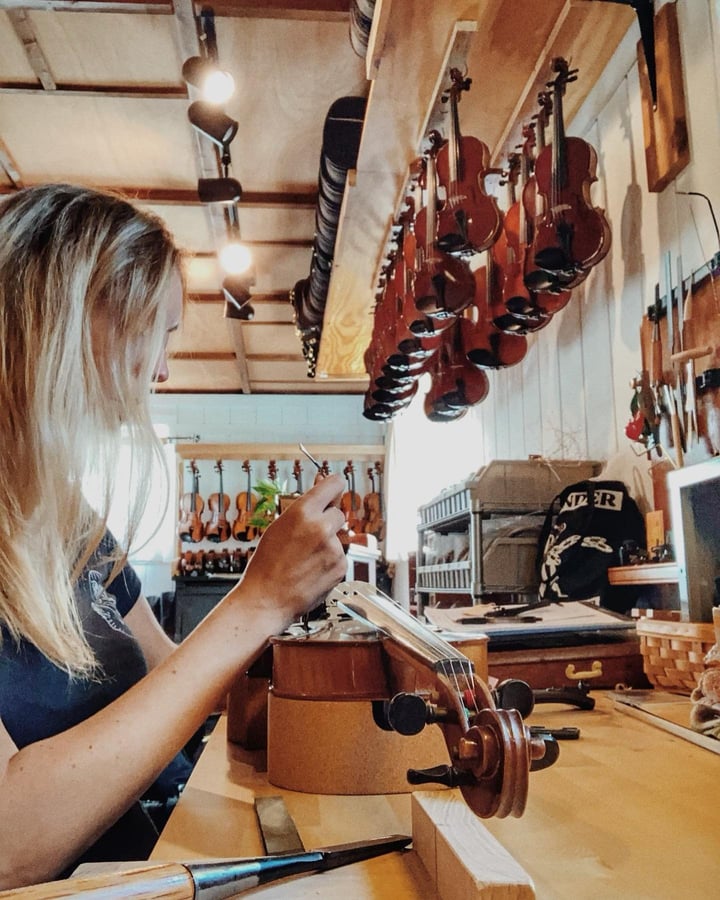 Tiller Strings Violin Shop
