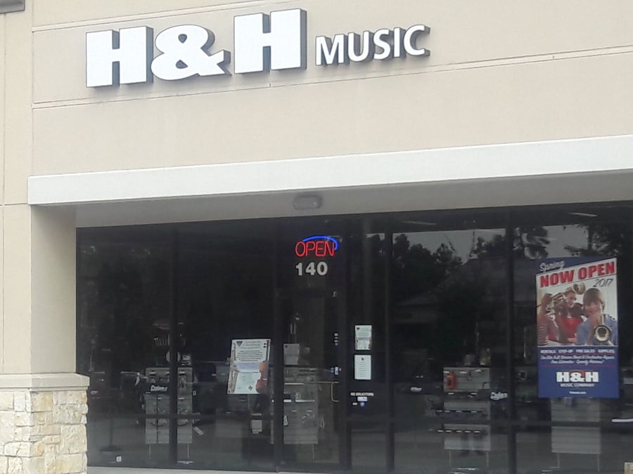H&H Music Store 26