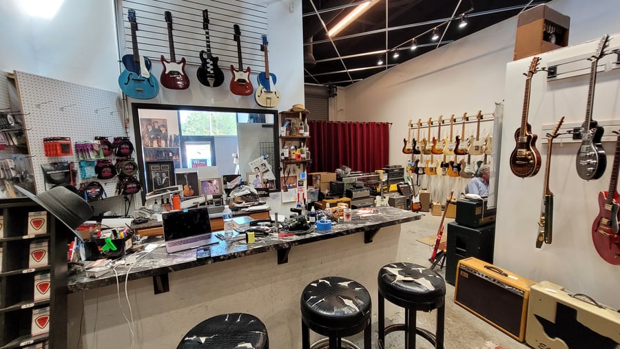 Killer Vintage Specialty Guitars