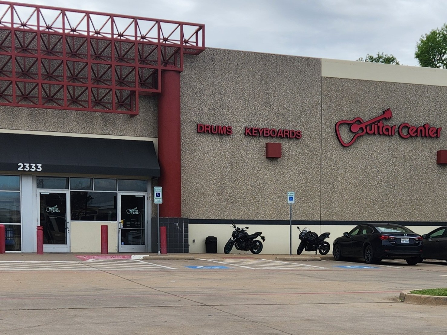 Guitar Center