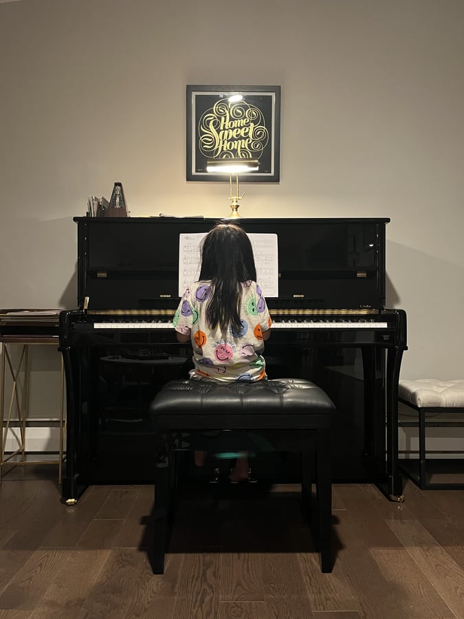 Frank & Camille's Piano Superstore NY, CT, NJ - New & Certified Pre-Owned Baby Grands, Grands, Uprights & Piano Restorations