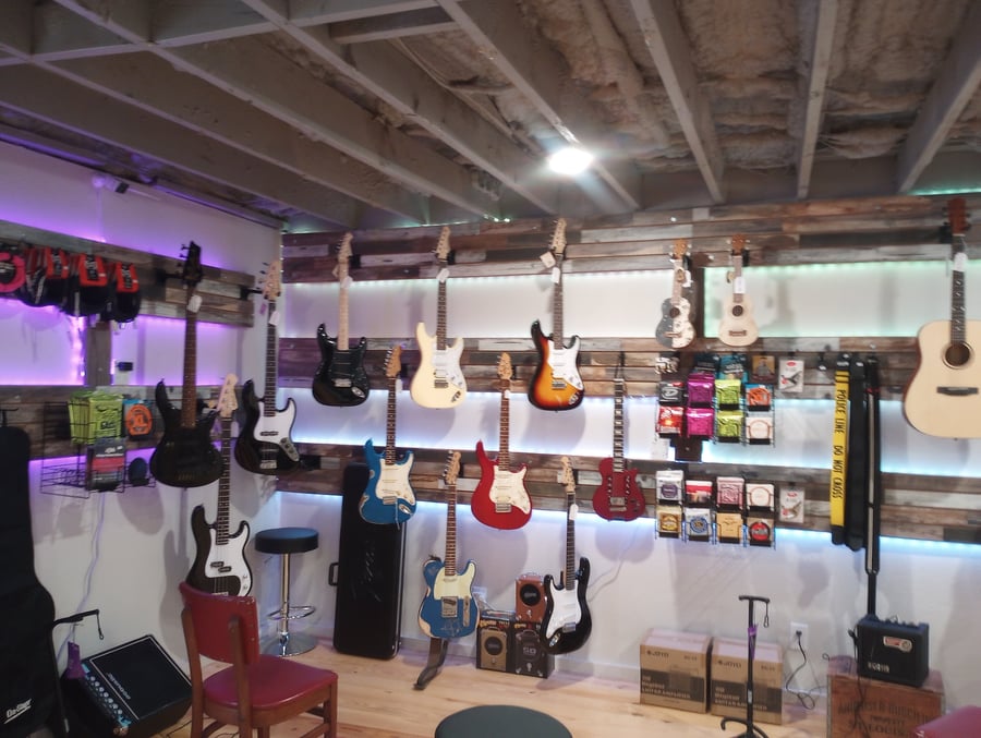 The Rock Shop, Pryor