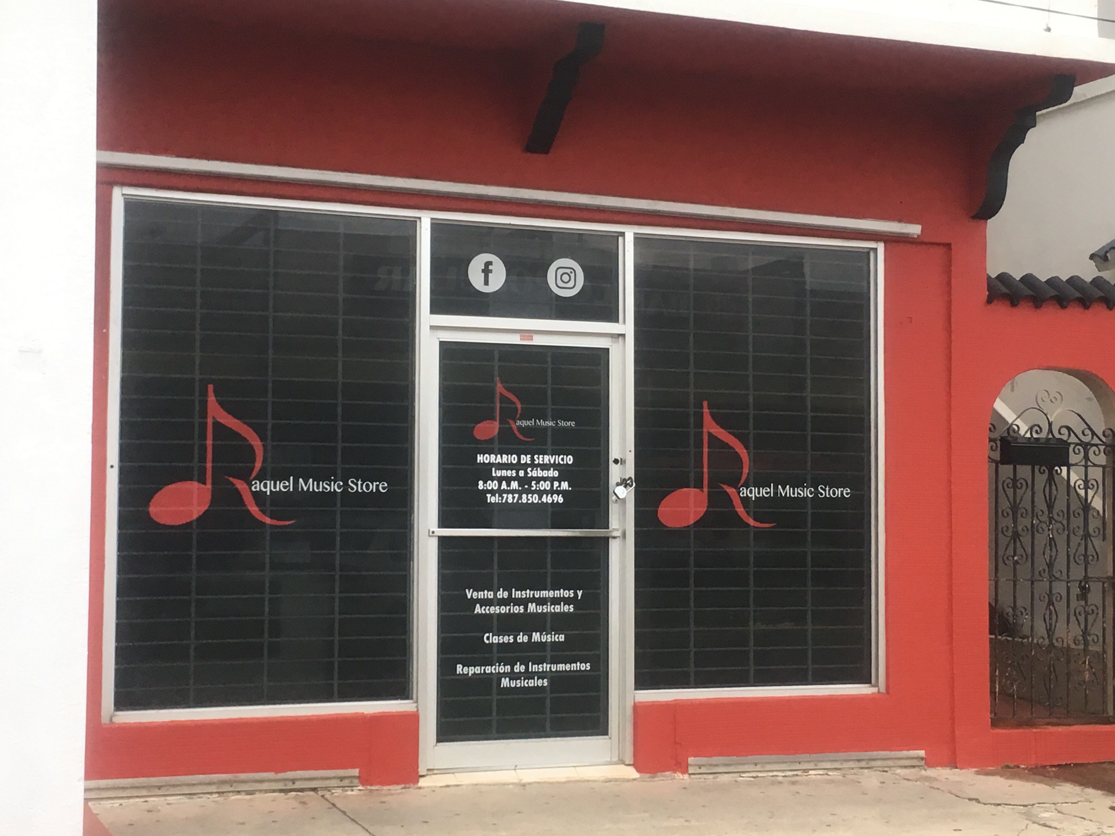 Raquel Music Store