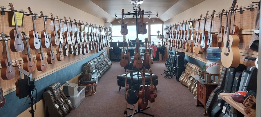 Andy's Ukes in Corrales