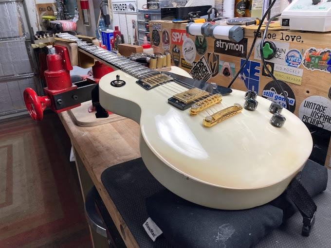 Reynolds Guitar Repair LLC