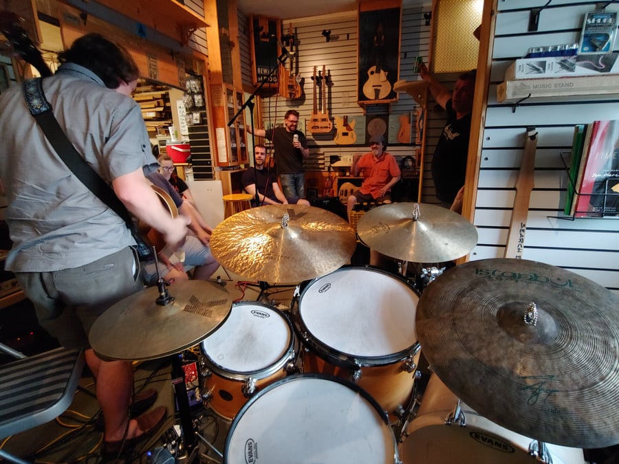 L A Guitar Factory aka Tela Guitar