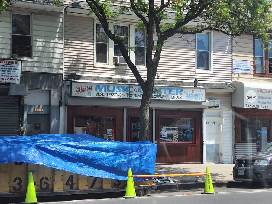 Alberto's Music Center