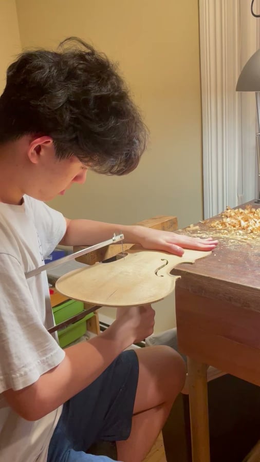 Shan Jiang Violin Maker