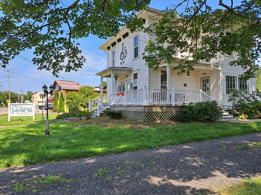 Girt's Cortland Music 101