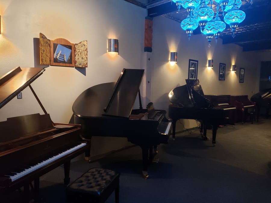 88 Keys Piano Warehouse