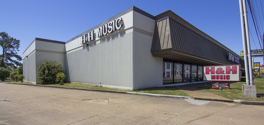 H&H Music Store 28