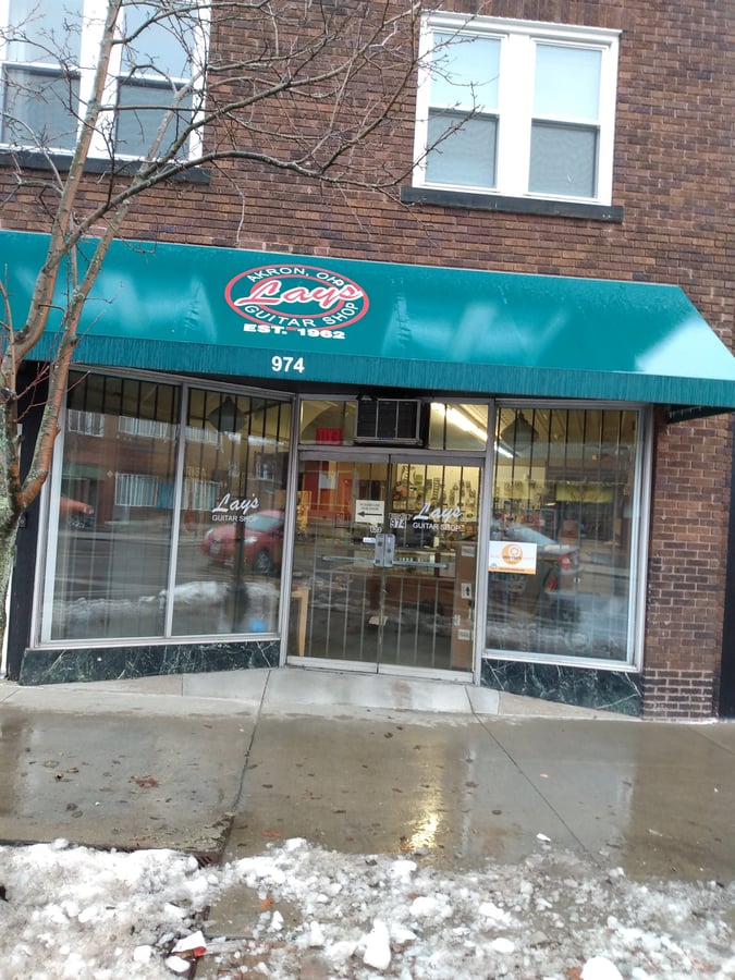 Lay's Guitar Shop