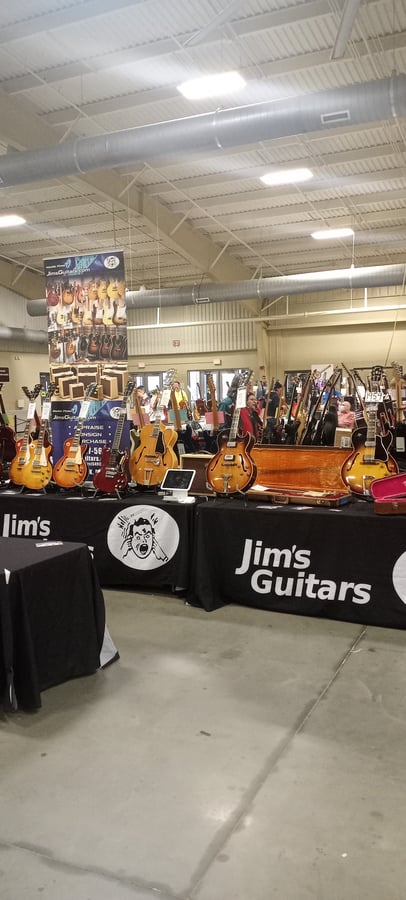 Bee-3 Vintage Guitar Shows, LLC