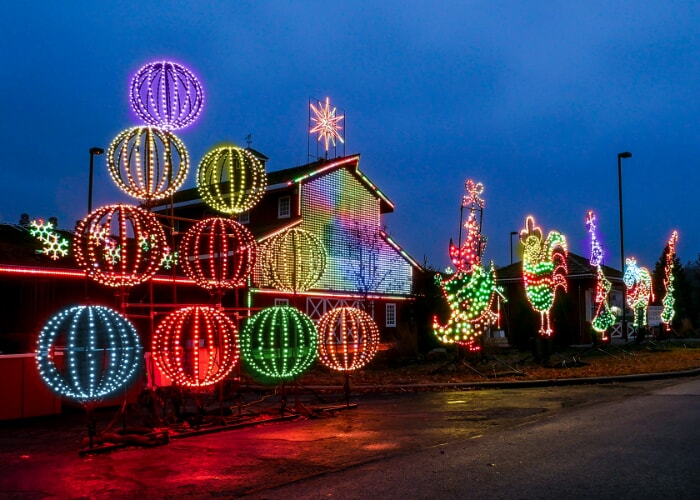 Holiday Lights on Farmstead Lane