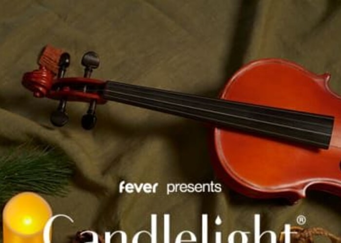 Candlelight: Christmas Carols on Strings