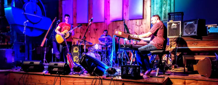 Blame it on Sally Trio & Ben Jennings Quartet