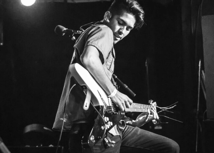 Live Music in Downtown Phoenix Arizona at Barrel & Bushel @ Hyatt Regency