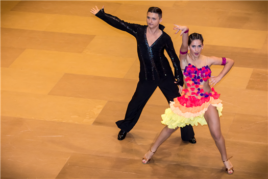 Beginning Hustle - Group Dance Class