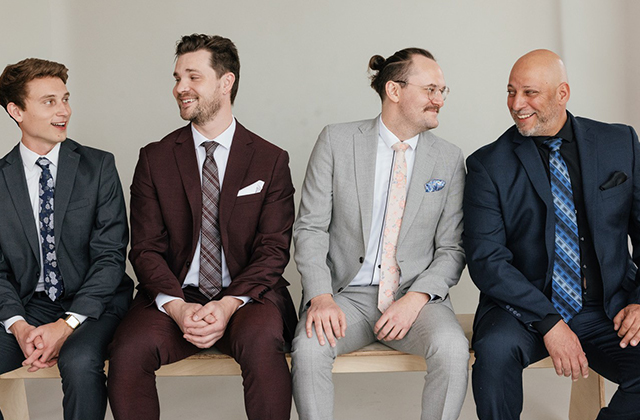 The Four Freshmen Celebrate the Holiday Season