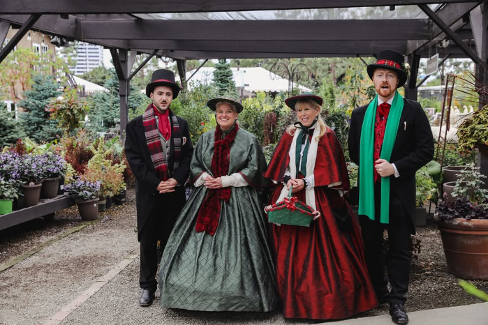 Lil’ Dickens Carolers