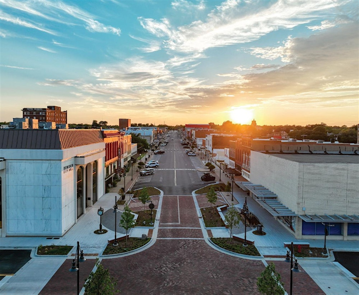 Denison Holiday Tour of Lofts and Homes 2025