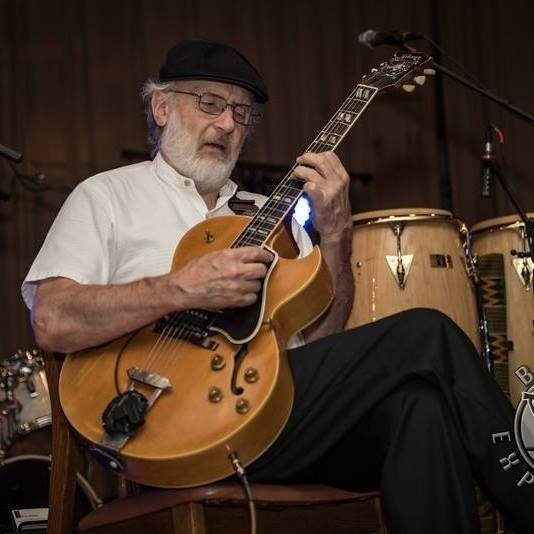 Live Music with Steve Himes