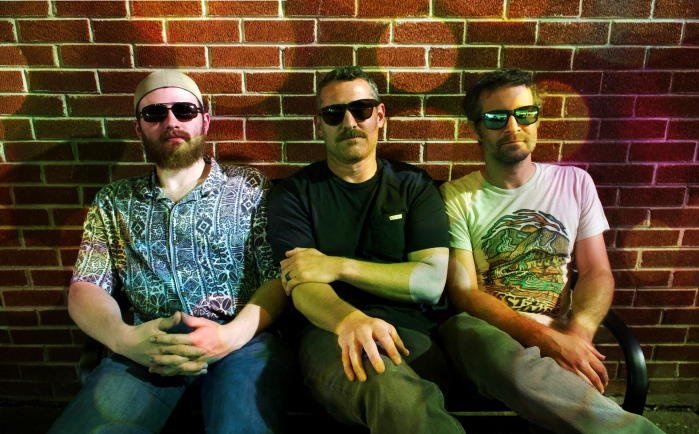 Live Music with The String Chiefs