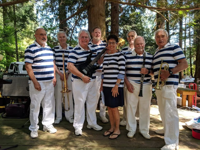 Live HOT Jazz with the Clearbrook Dixie Band